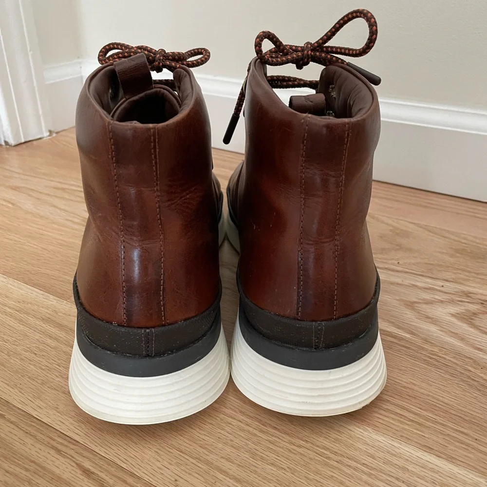 Wolf & Shepherd Hiker boots in Maple, great condition, like new. Size 10